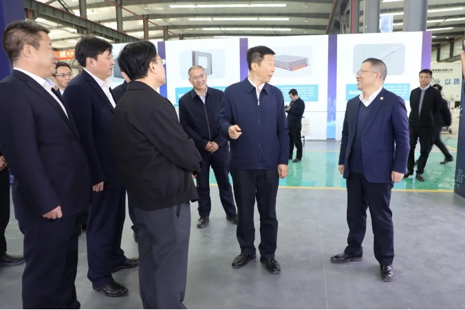 陜西省委常委、延安市委...